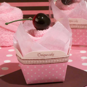 cupcake towel favors
