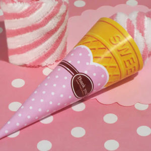 ice cream towel favors