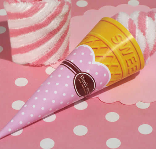 ice cream towel favors