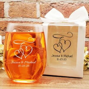 wine glass wedding favors interlocking hearts