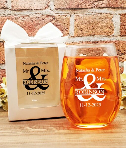 wine glass wedding favors mr mrs name